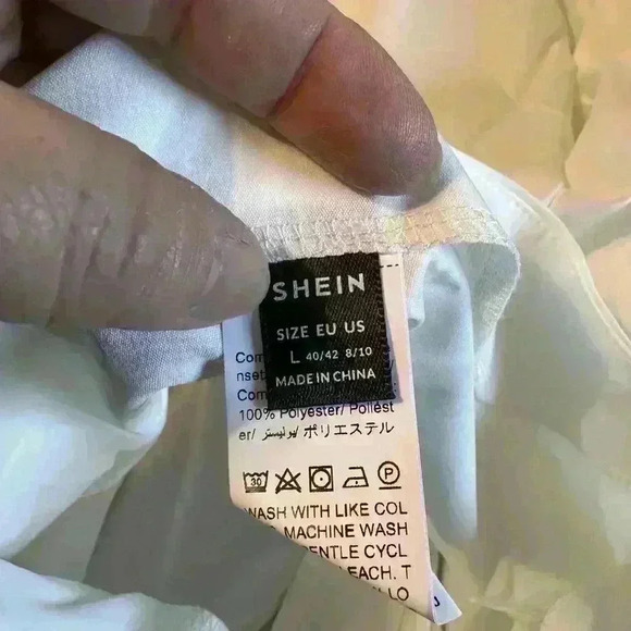 Bow Pants. White. Zip Closure. Fun Buckle Detail. Cuff Detail. SZ L. SHEIN. - Picture 5 of 8